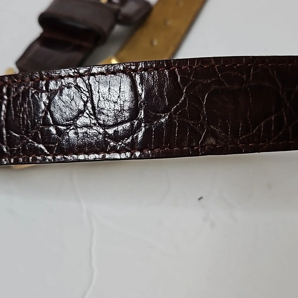 Italian Embossed Leather Belt size M Brown Brass accent hardware   Pre-owned - Picture 4 of 10